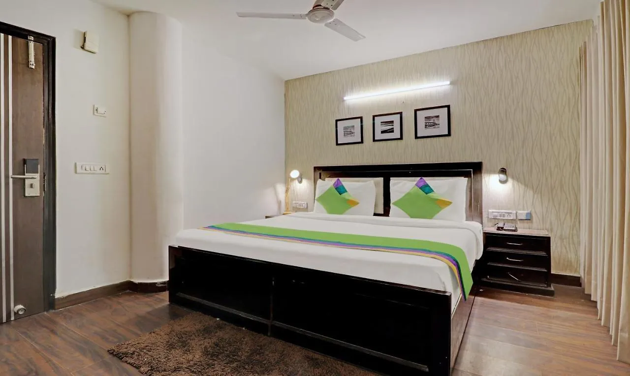 *** Hotel Treebo Trip Sentinel Suites Bikaji Cama New Delhi India